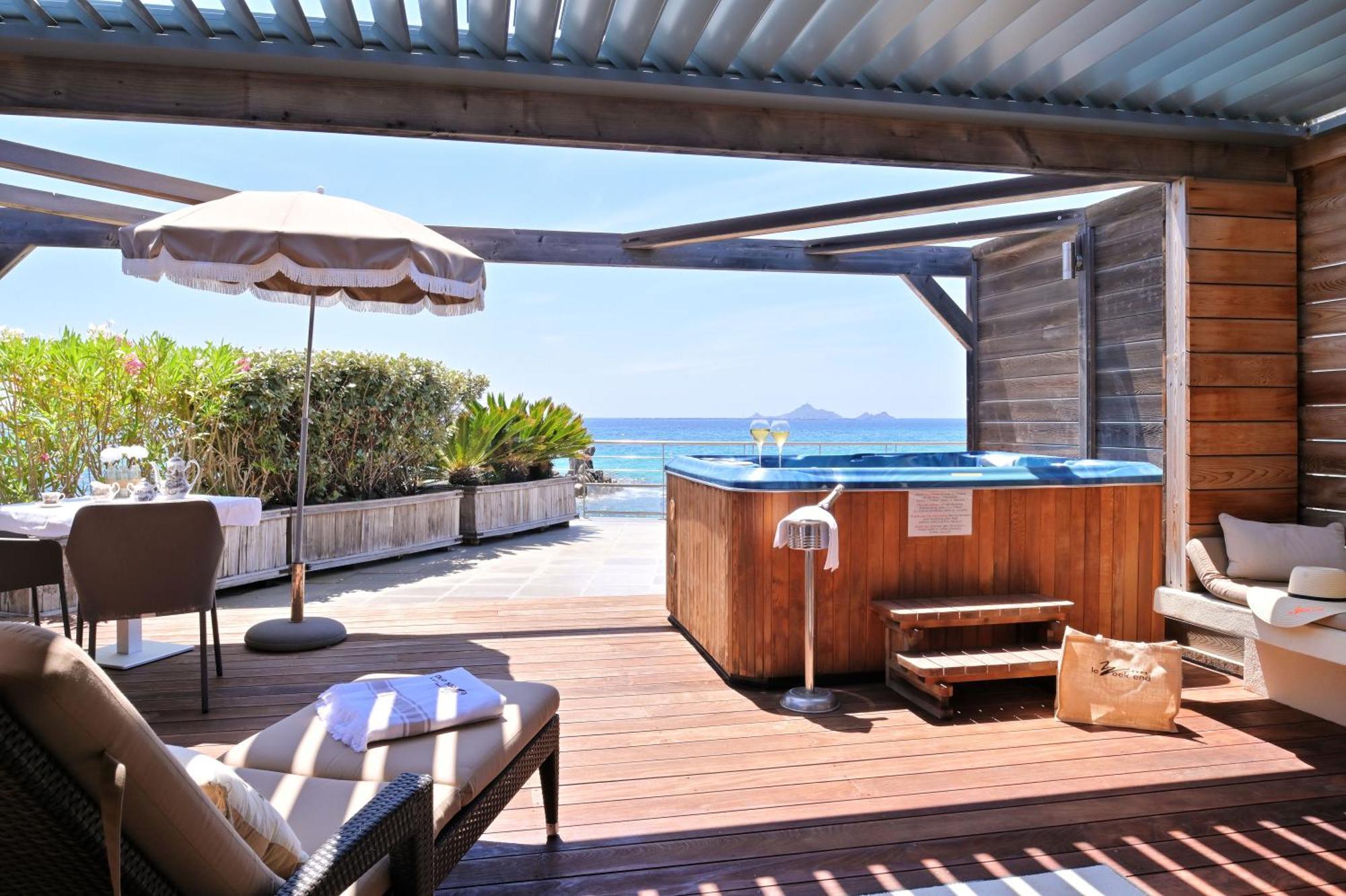 Hotel Le Week End Ajaccio  Bagian luar foto