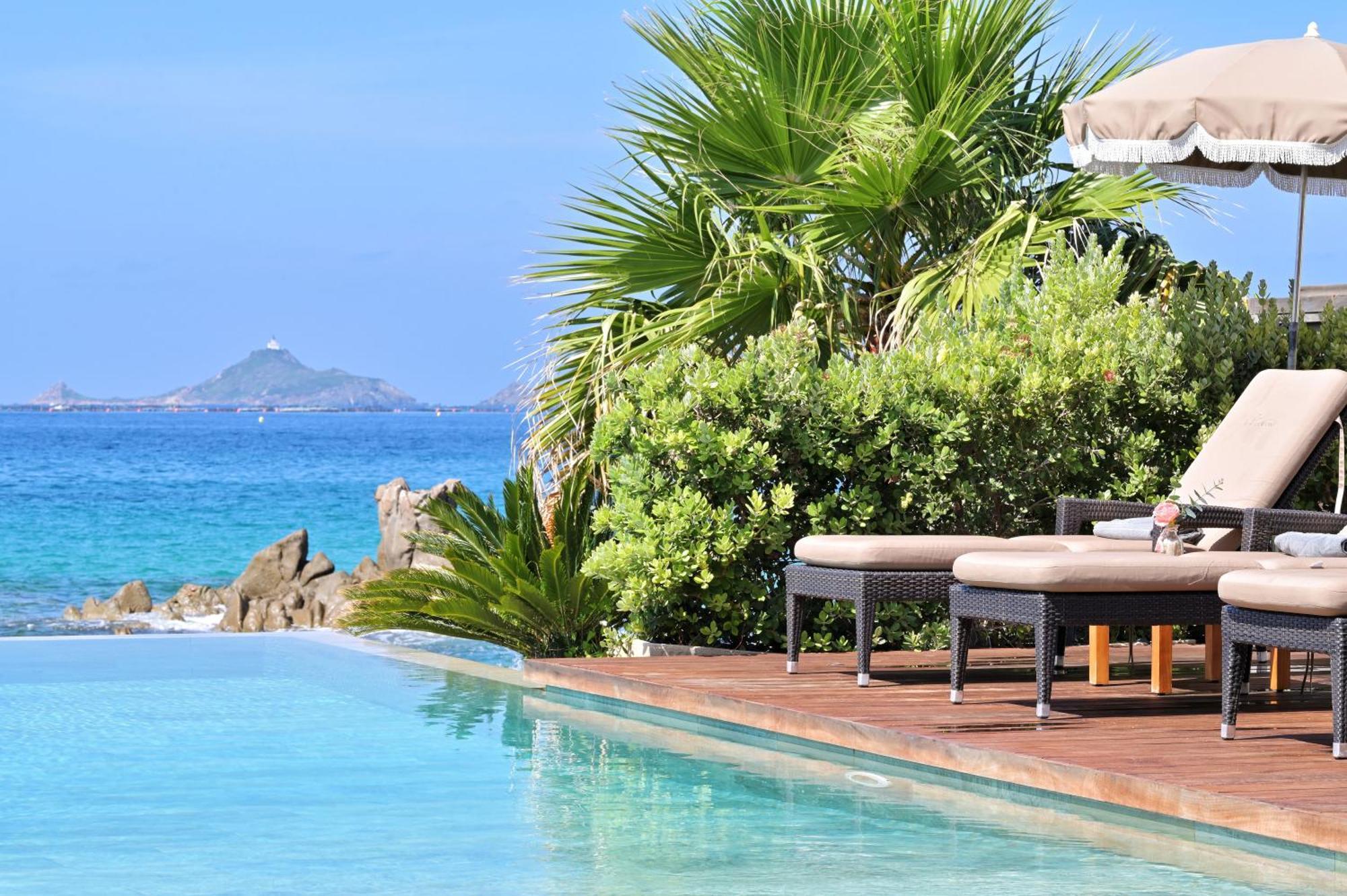 Hotel Le Week End Ajaccio  Bagian luar foto